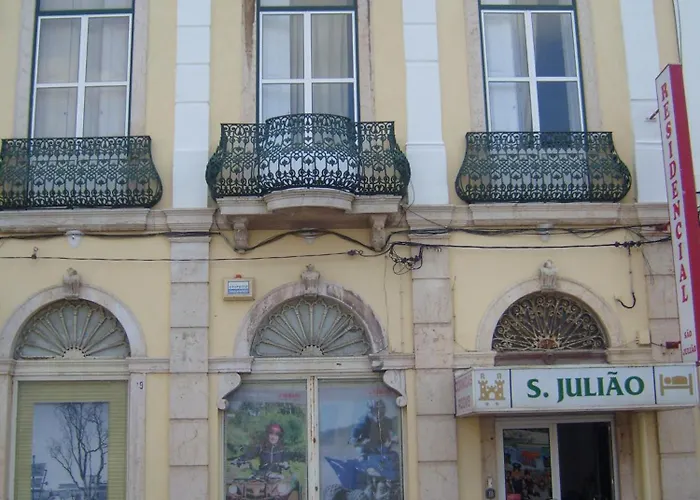 招待所 Residencial S Juliao Al 3*